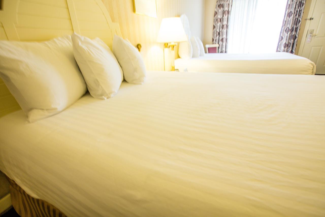 Anaheim Carriage Inn Bagian luar foto